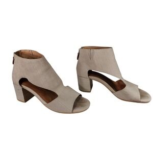 Gentle Souls Kenneth Cole PeepToe Bootie 8M Women Charlene 2 Tan Leather 2.5"